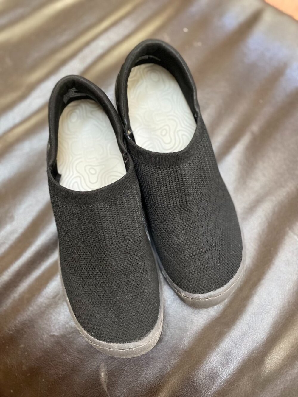 Jambu Amelia black knit slip-on flats, 8.5